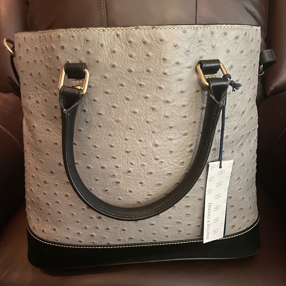 Dooney & Bourke Tote - Picture 2 of 4